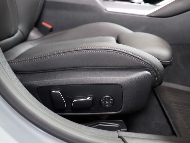 2024 BMW i4 xDrive40 Gran Coupe AWD *M SPORT PKG, DRIVING ASSIST PRO PKG, HEADS-UP DISPLAY, NAVIGATION, CURVED DISPLAY, ADAPTIVE CRUISE, SAFETY ALERTS, 360 CAMERAS, MOONROOF, HEATED SEATS/STEERING, HARMAN/KARDON, WIRELESS CHARGING Round Rock TX