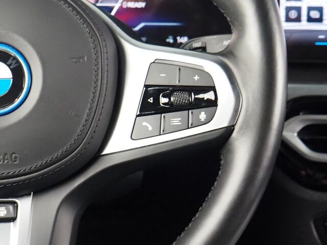 2024 BMW i4 xDrive40 Gran Coupe AWD *M SPORT PKG, DRIVING ASSIST PRO PKG, HEADS-UP DISPLAY, NAVIGATION, CURVED DISPLAY, ADAPTIVE CRUISE, SAFETY ALERTS, 360 CAMERAS, MOONROOF, HEATED SEATS/STEERING, HARMAN/KARDON, WIRELESS CHARGING Round Rock TX