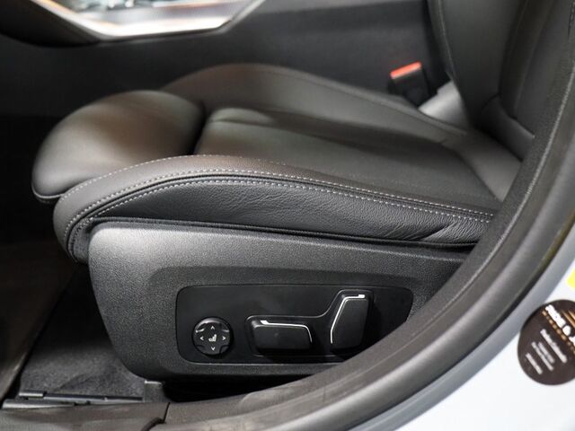 2024 BMW i4 xDrive40 Gran Coupe AWD *M SPORT PKG, DRIVING ASSIST PRO PKG, HEADS-UP DISPLAY, NAVIGATION, CURVED DISPLAY, ADAPTIVE CRUISE, SAFETY ALERTS, 360 CAMERAS, MOONROOF, HEATED SEATS/STEERING, HARMAN/KARDON, WIRELESS CHARGING Round Rock TX