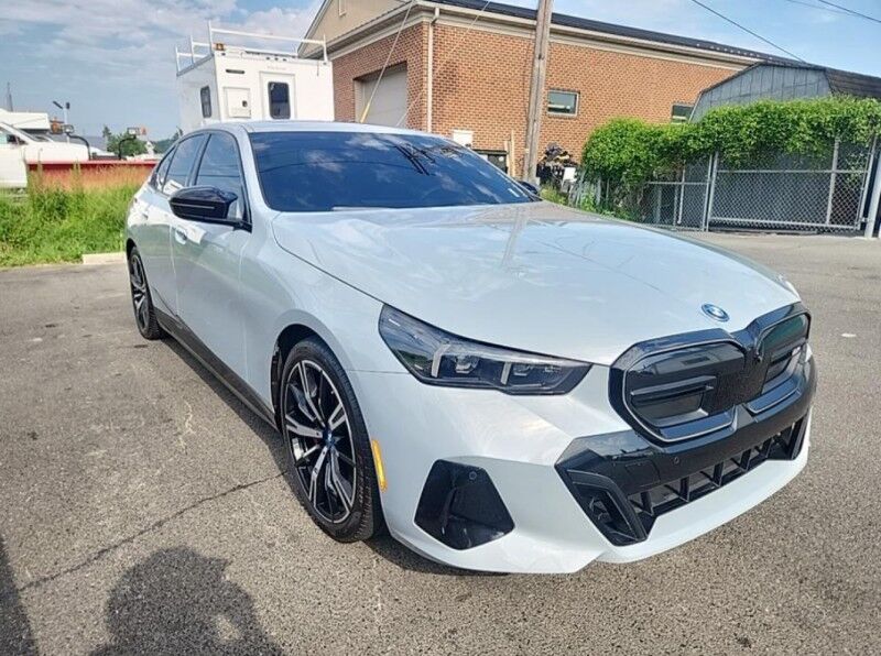2024 BMW i5 M60 Willowbrook IL