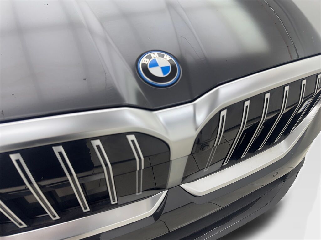 2024 BMW i5 eDrive40 NAV,CAM,PANO,HTD STS,BLIND SPOT,19&quot; WLS Irving TX