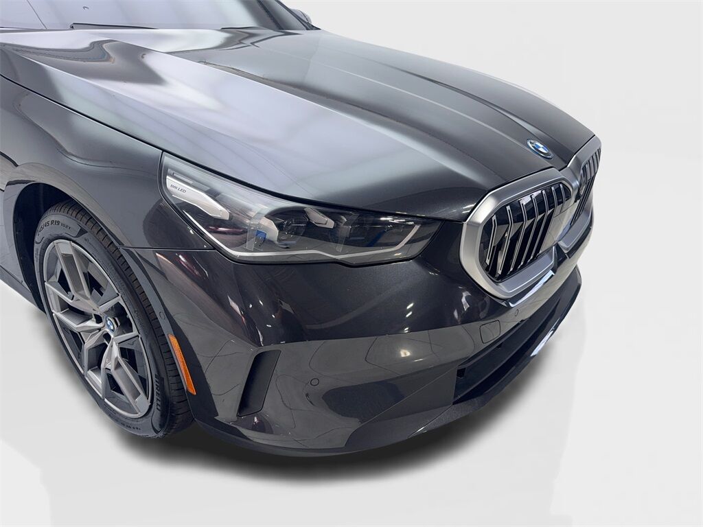 2024 BMW i5 eDrive40 NAV,CAM,PANO,HTD STS,BLIND SPOT,19&quot; WLS Irving TX