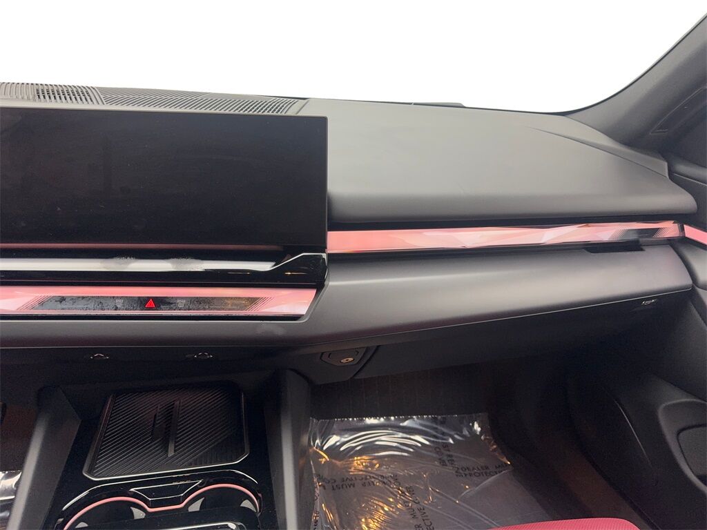 2024 BMW i5 eDrive40 NAV,CAM,PANO,HTD STS,BLIND SPOT,19&quot; WLS Irving TX