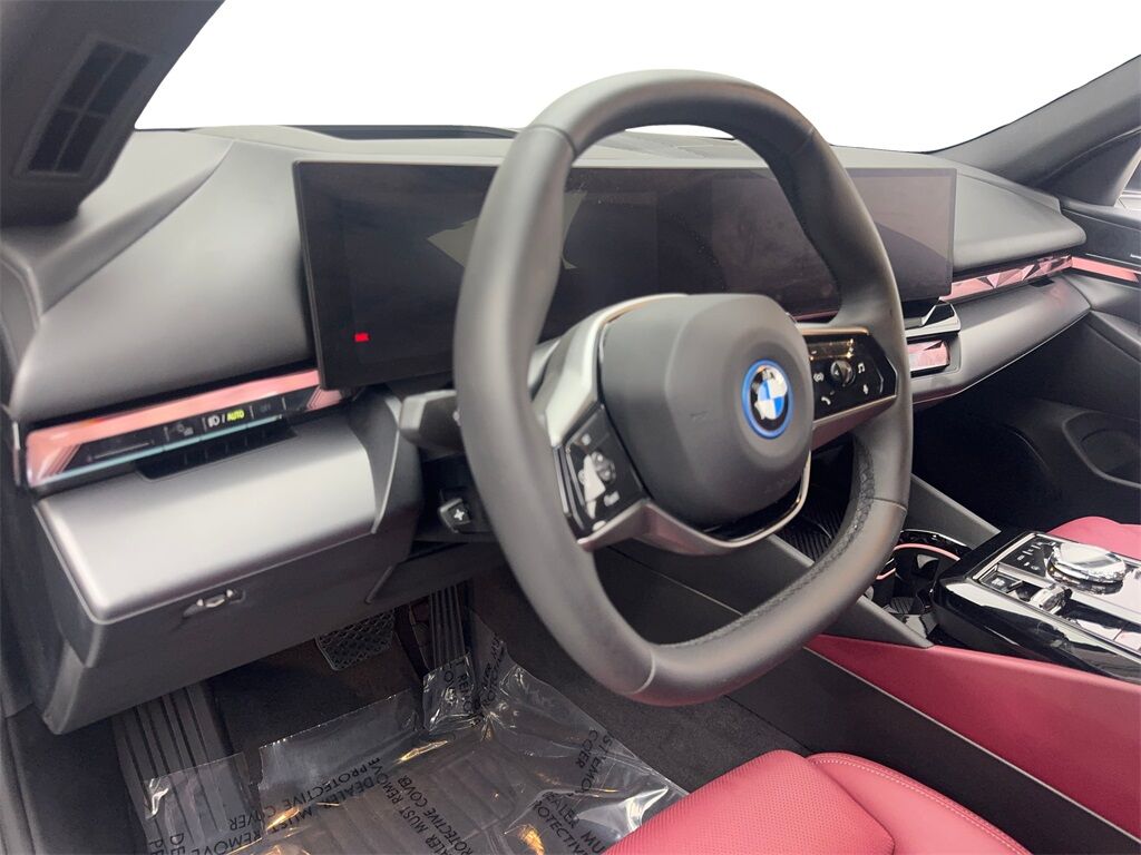 2024 BMW i5 eDrive40 NAV,CAM,PANO,HTD STS,BLIND SPOT,19&quot; WLS Irving TX