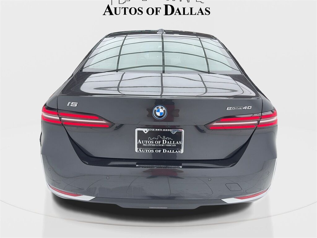 2024 BMW i5 eDrive40 NAV,CAM,SUNROOF,HTD STS,BLIND SPOT,HEADS Plano TX