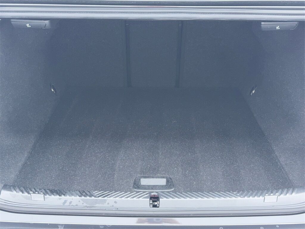 2024 BMW i5 eDrive40 NAV,CAM,SUNROOF,HTD STS,BLIND SPOT,HEADS Plano TX