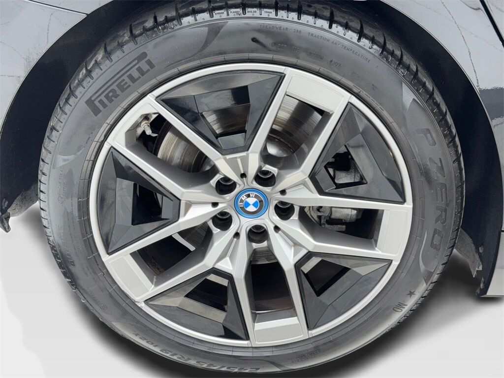2024 BMW i5 eDrive40 NAV,CAM,SUNROOF,HTD STS,HEADS UP Plano TX