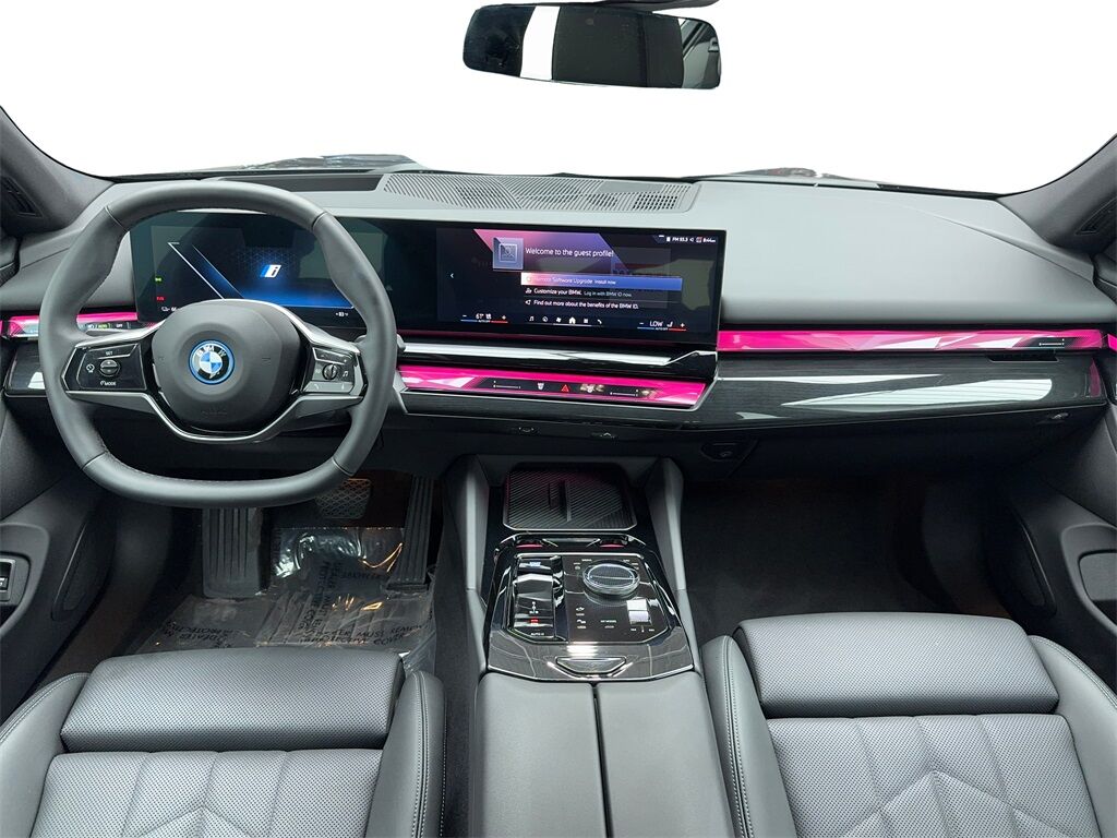 2024 BMW i5 eDrive40 NAV,CAM,SUNROOF,HTD STS,HEADS UP Plano TX