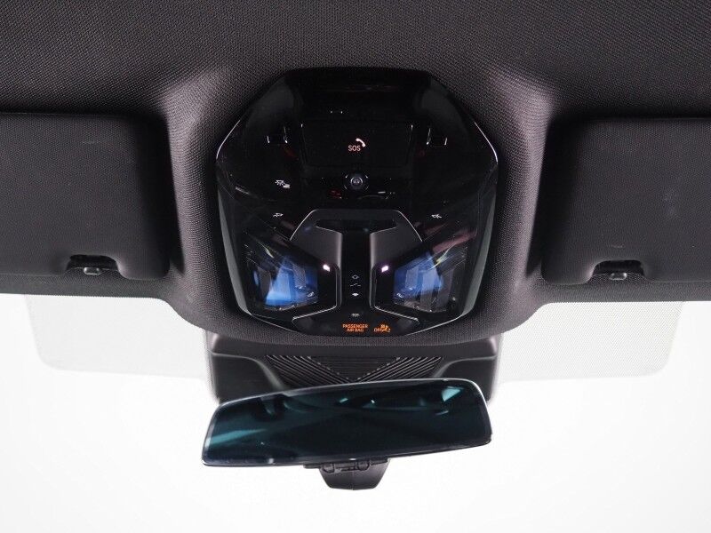 2024 BMW i5 eDrive40 Sedan *M SPORT, EXECUTIVE PKG, DRIVING ASSIST PRO PKG, HEADS-UP DISPLAY, NAVIGATION, ADAPTIVE CRUISE, SAFETY ALERTS, 360 CAMERAS, SKY LOUNGE ROOF, MERINO LEATHER, CLIMATE/MULTI-FUNCTION SEATS, BOWERS & WILKINS Round Rock TX