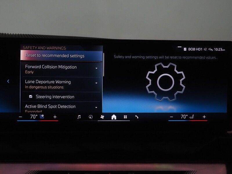 2024 BMW i5 eDrive40 Sedan *M SPORT, EXECUTIVE PKG, DRIVING ASSIST PRO PKG, HEADS-UP DISPLAY, NAVIGATION, ADAPTIVE CRUISE, SAFETY ALERTS, 360 CAMERAS, SKY LOUNGE ROOF, MERINO LEATHER, CLIMATE/MULTI-FUNCTION SEATS, BOWERS & WILKINS Round Rock TX