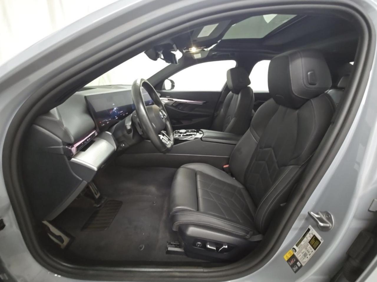 2024 BMW i5 eDrive40