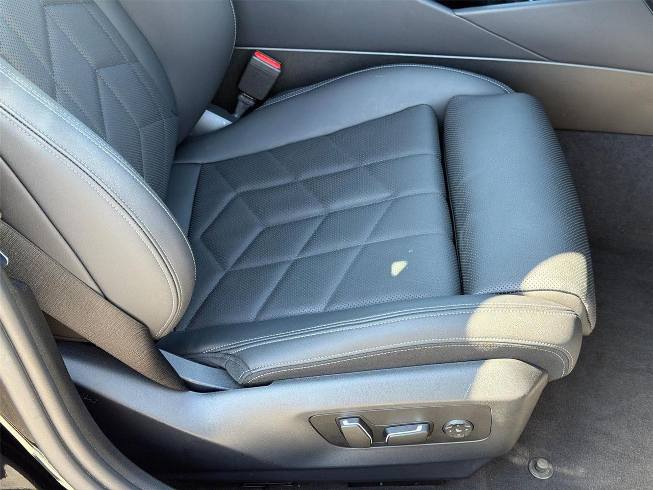 2024 BMW i5 eDrive40 Hagerstown MD