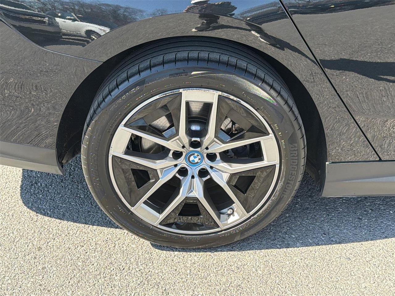 2024 BMW i5 eDrive40 Hagerstown MD