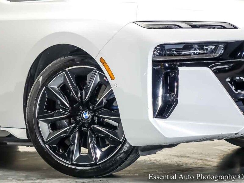 2024 BMW i7 eDrive50