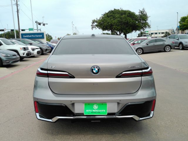 2024 BMW i7 xDrive60 Plano TX