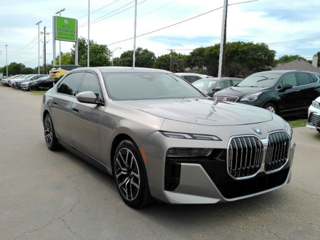2024 BMW i7 xDrive60 Plano TX