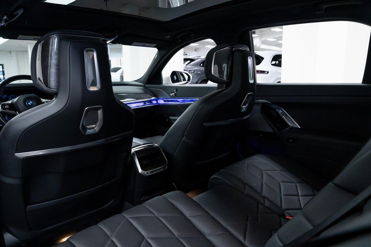 2024 BMW i7 xDrive60 Premium Package Driving Assist Package Portland OR
