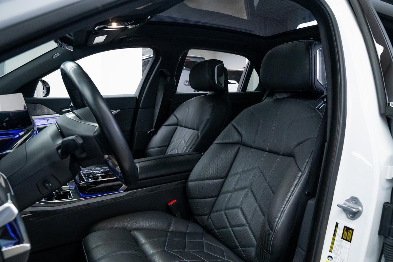 2024 BMW i7 xDrive60 Premium Package Driving Assist Package Portland OR