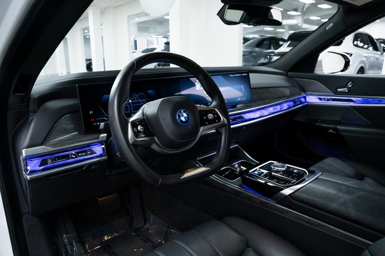 2024 BMW i7 xDrive60 Premium Package Driving Assist Package Portland OR
