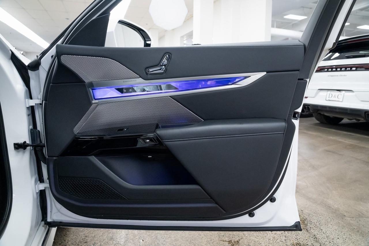 2024 BMW i7 xDrive60 Premium Package Driving Assist Package Portland OR