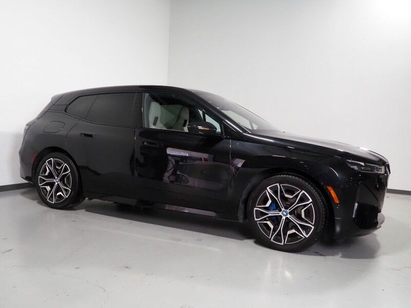 2024 BMW iX M60 AWD LUXURY PKG, DRIVING ASSISTANCE PRO PKG, HEADS-UP DISPLAY, NAVIGATION, ADAPTIVE CRUISE, 360 CAMERAS, PANO ECLIPSING GLASS ROOF, CLIMATE/MULTI-FUNCTION SEATS, HEATED STEERING, BOWERS & WILKINS, WIRELESS CHARGING