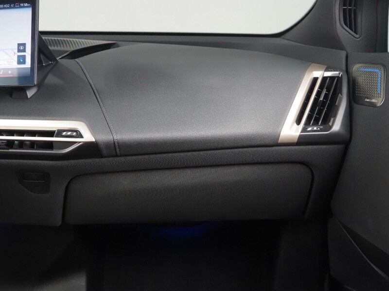 2024 BMW iX M60 AWD LUXURY PKG, DRIVING ASSISTANCE PRO PKG, HEADS-UP DISPLAY, NAVIGATION, ADAPTIVE CRUISE, 360 CAMERAS, PANO ECLIPSING GLASS ROOF, CLIMATE/MULTI-FUNCTION SEATS, HEATED STEERING, BOWERS & WILKINS, WIRELESS CHARGING Round Rock TX