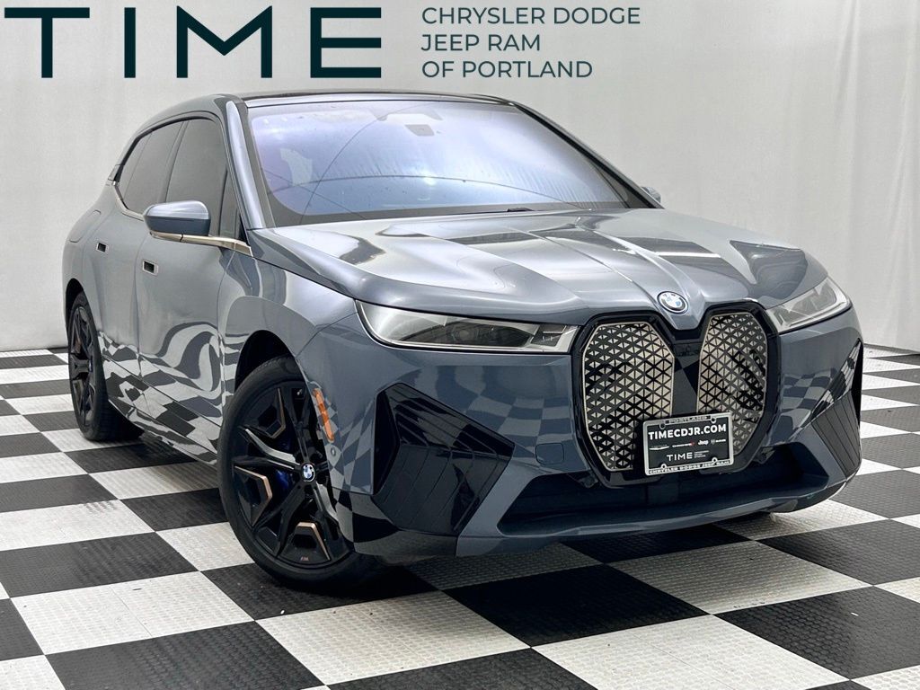 2024 BMW iX M60