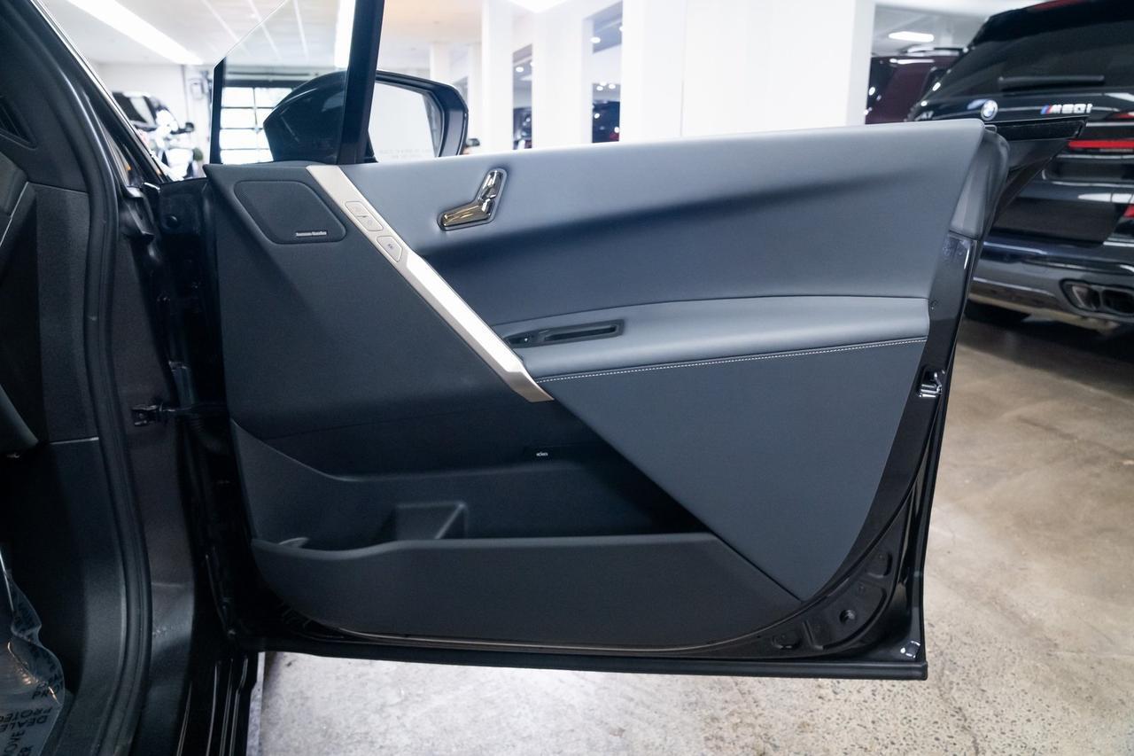 2024 BMW iX xDrive50 1 Owner Heated Seats Sport Package Portland OR