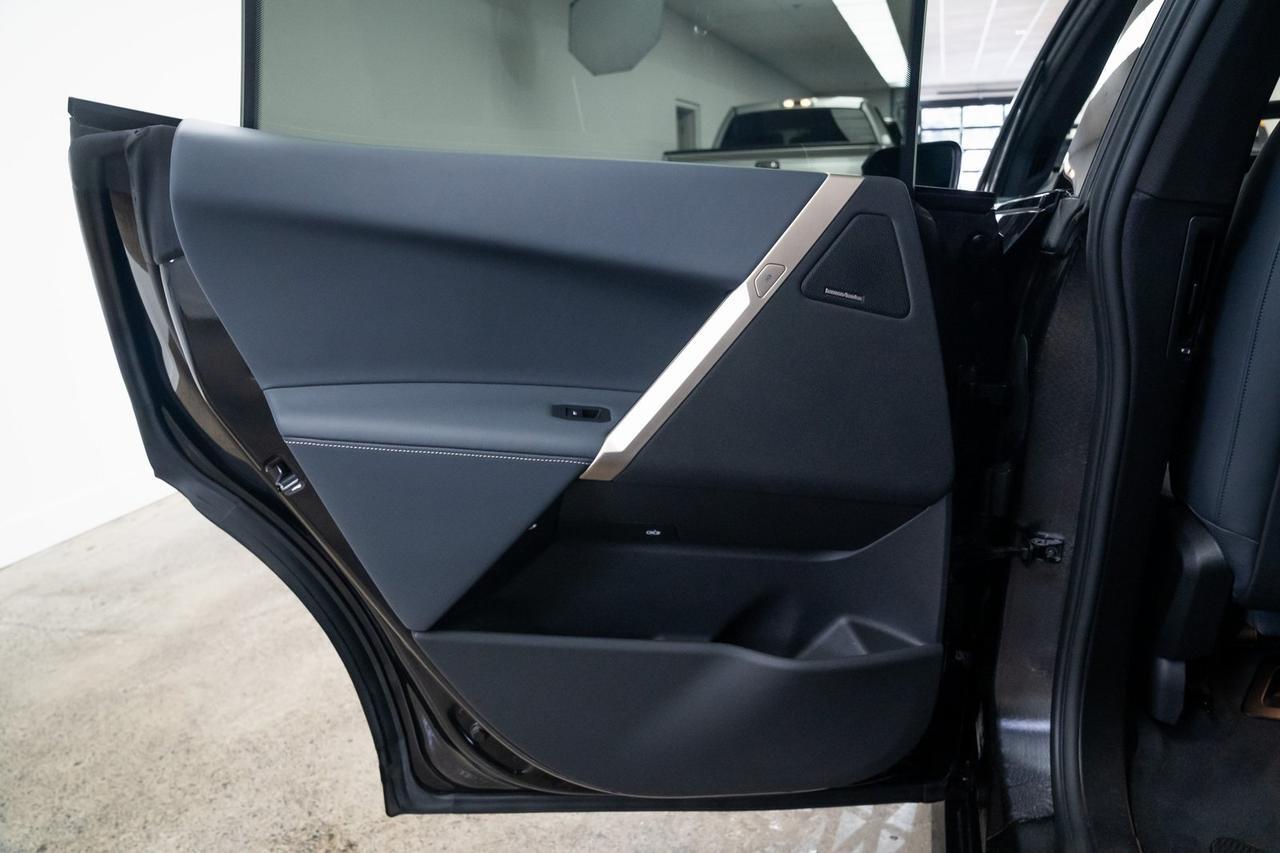 2024 BMW iX xDrive50 1 Owner Heated Seats Sport Package Portland OR