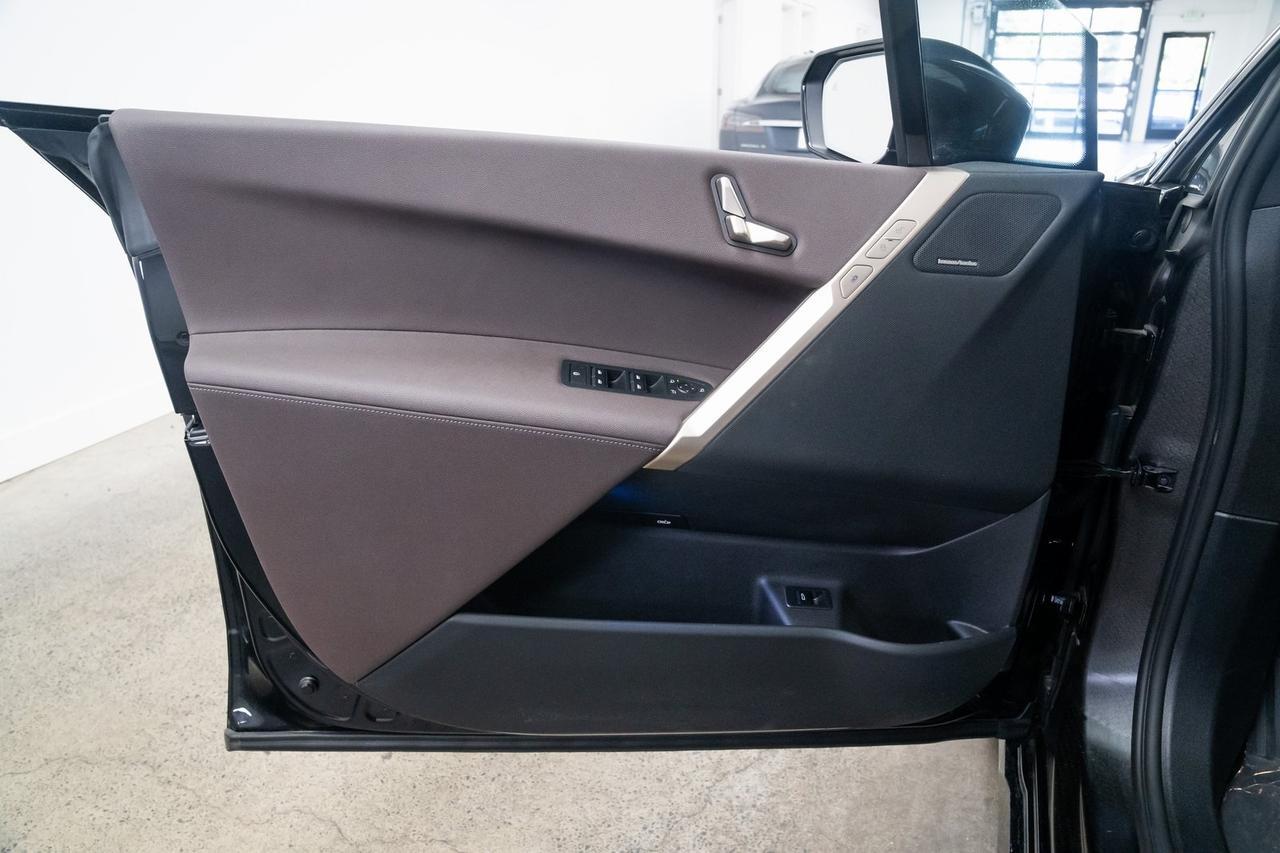 2024 BMW iX xDrive50 1 Owner Heated Seats Sport Package Portland OR