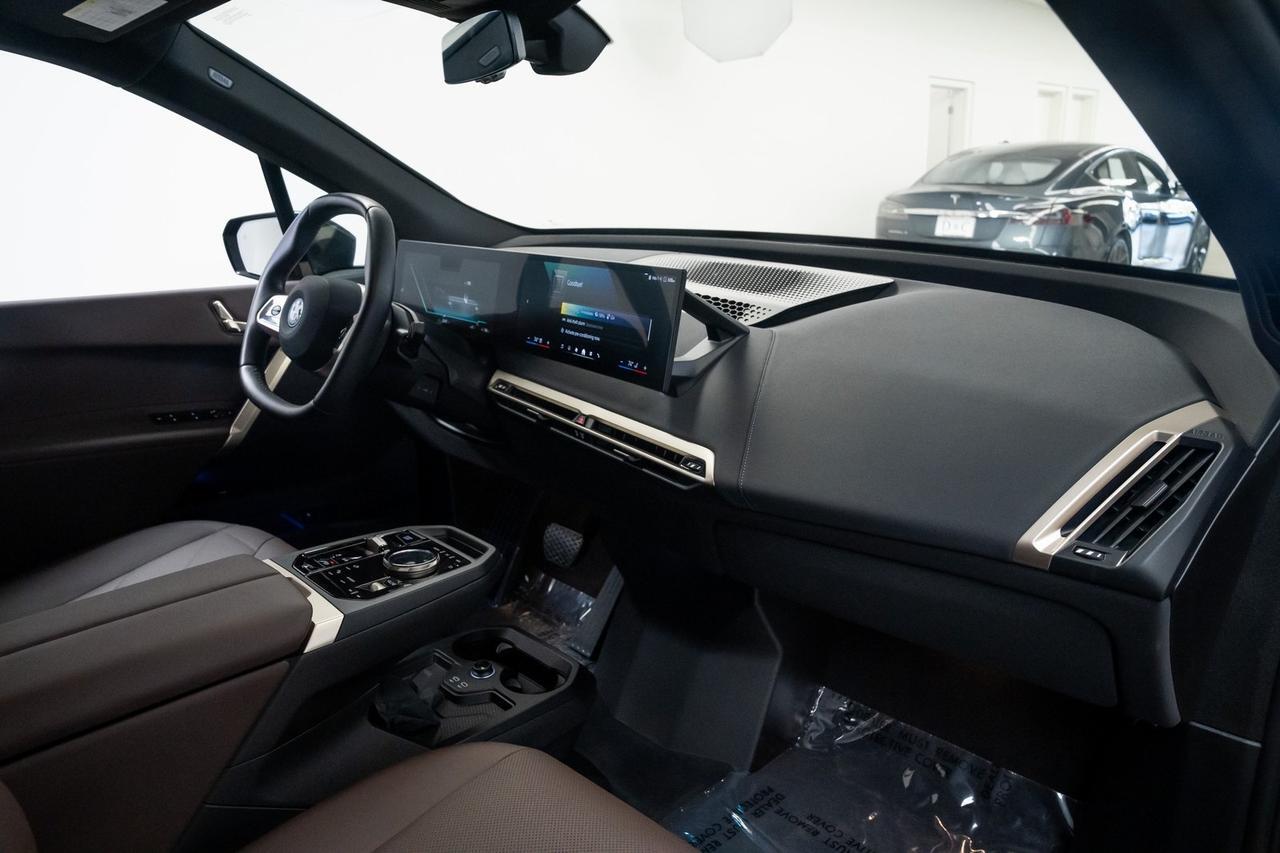 2024 BMW iX xDrive50 1 Owner Heated Seats Sport Package Portland OR