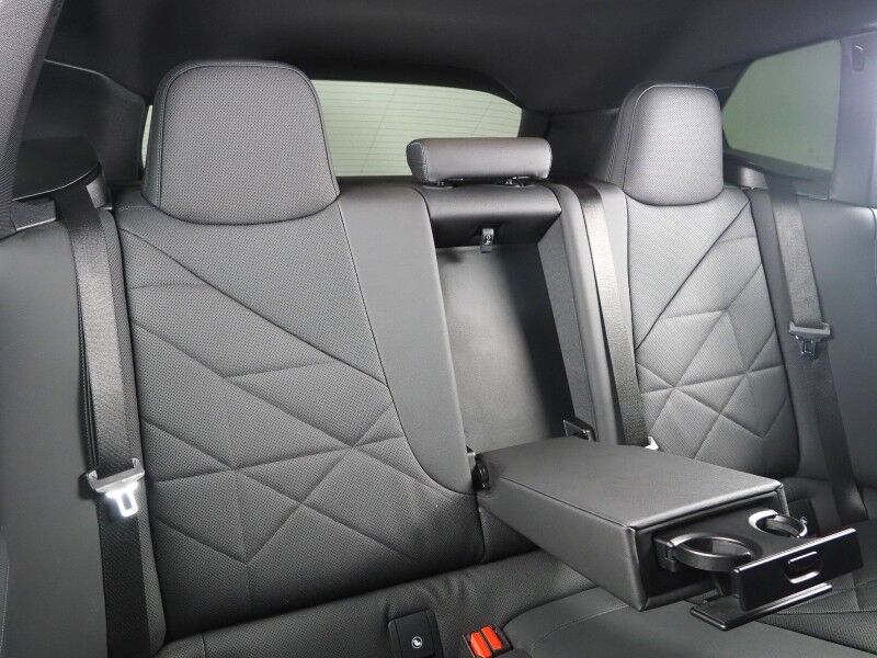 2024 BMW iX xDrive50 AWD *DRIVING ASSIST PRO, HEADS-UP DISPLAY, NAVIGATION, LIVE COCKPIT PRO, ADAPTIVE CRUISE, SAFETY ALERTS, 360 CAMERAS, PANO ECLIPSING GLASS ROOF, HEATED MULTI-FUNCTION SEATS, HEATED STEERING, HARMAN/KARDON, WIRELESS CHARGING Round Rock TX