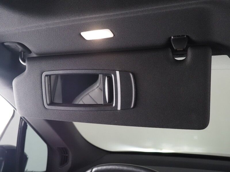 2024 BMW iX xDrive50 AWD *DRIVING ASSIST PRO, HEADS-UP DISPLAY, NAVIGATION, LIVE COCKPIT PRO, ADAPTIVE CRUISE, SAFETY ALERTS, 360 CAMERAS, PANO ECLIPSING GLASS ROOF, HEATED MULTI-FUNCTION SEATS, HEATED STEERING, HARMAN/KARDON, WIRELESS CHARGING Round Rock TX