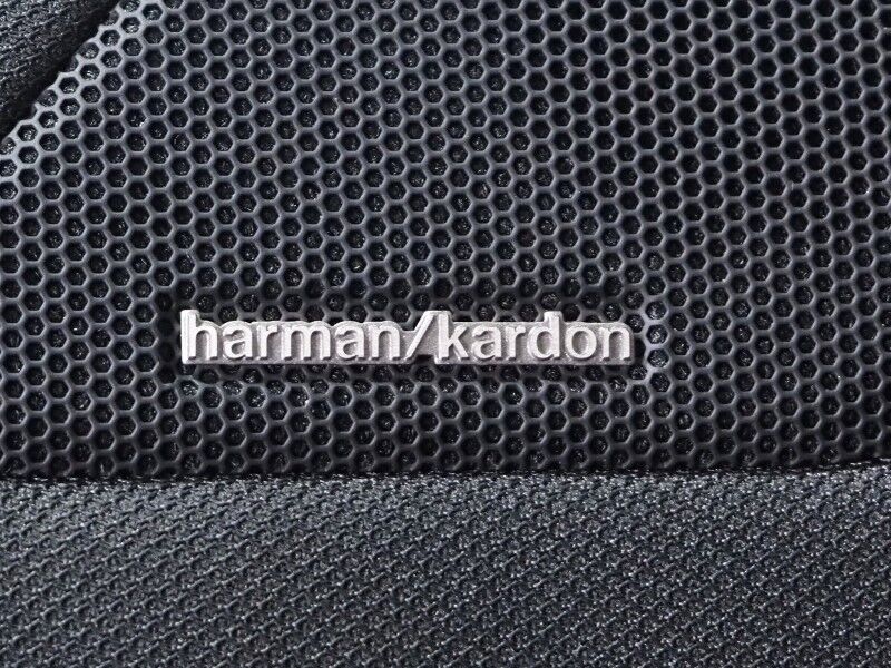 2024 BMW iX xDrive50 AWD *DRIVING ASSIST PRO, HEADS-UP DISPLAY, NAVIGATION, LIVE COCKPIT PRO, ADAPTIVE CRUISE, SAFETY ALERTS, 360 CAMERAS, PANO ECLIPSING GLASS ROOF, HEATED MULTI-FUNCTION SEATS, HEATED STEERING, HARMAN/KARDON, WIRELESS CHARGING Round Rock TX