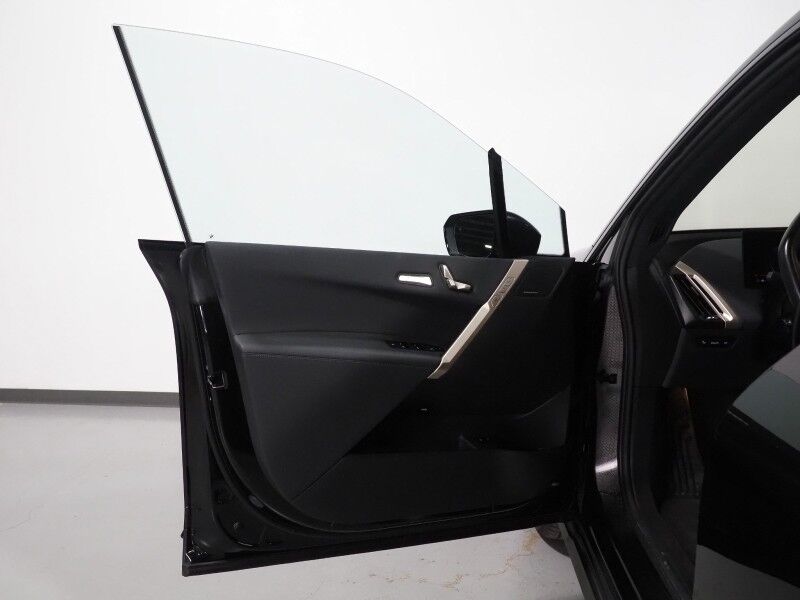 2024 BMW iX xDrive50 AWD *DRIVING ASSIST PRO, HEADS-UP DISPLAY, NAVIGATION, LIVE COCKPIT PRO, ADAPTIVE CRUISE, SAFETY ALERTS, 360 CAMERAS, PANO ECLIPSING GLASS ROOF, HEATED MULTI-FUNCTION SEATS, HEATED STEERING, HARMAN/KARDON, WIRELESS CHARGING Round Rock TX