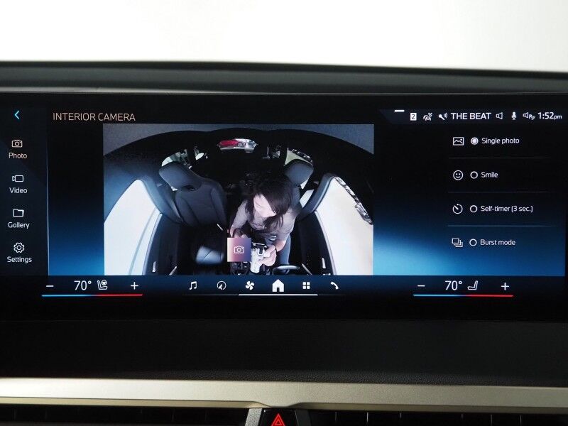 2024 BMW iX xDrive50 AWD *DRIVING ASSIST PRO, HEADS-UP DISPLAY, NAVIGATION, LIVE COCKPIT PRO, ADAPTIVE CRUISE, SAFETY ALERTS, 360 CAMERAS, PANO ECLIPSING GLASS ROOF, HEATED MULTI-FUNCTION SEATS, HEATED STEERING, HARMAN/KARDON, WIRELESS CHARGING Round Rock TX