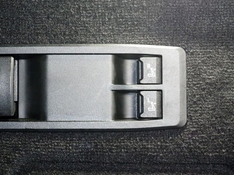 2024 BMW iX xDrive50 AWD *LUXURY & SPORT PKGS, DRIVING ASSIST PRO, HEADS-UP DISPLAY, NAVIGATION, ADAPTIVE CRUISE, 360 CAMERAS, PANO ECLIPSING MOONROOF, LEATHER, HEATED SEATS/STEERING, HARMAN/KARDON, WIRELESS CHARGING Round Rock TX