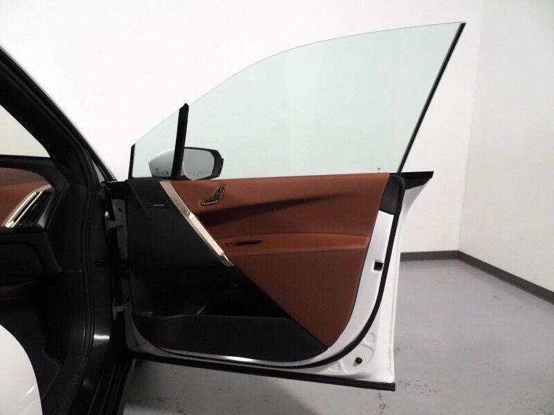 2024 BMW iX xDrive50 AWD *LUXURY & SPORT PKGS, DRIVING ASSIST PRO, HEADS-UP DISPLAY, NAVIGATION, ADAPTIVE CRUISE, 360 CAMERAS, PANO ECLIPSING MOONROOF, LEATHER, HEATED SEATS/STEERING, HARMAN/KARDON, WIRELESS CHARGING Round Rock TX