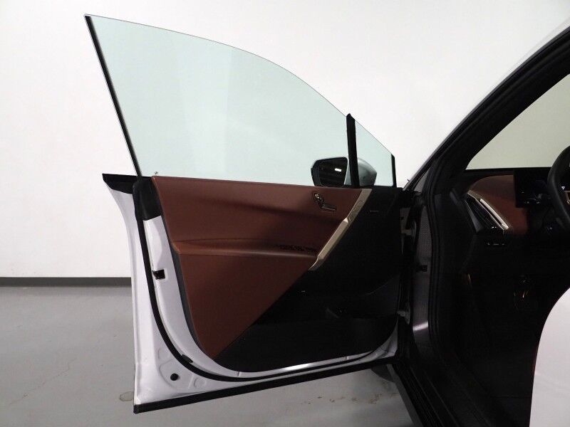 2024 BMW iX xDrive50 AWD *LUXURY & SPORT PKGS, DRIVING ASSIST PRO, HEADS-UP DISPLAY, NAVIGATION, ADAPTIVE CRUISE, 360 CAMERAS, PANO ECLIPSING MOONROOF, LEATHER, HEATED SEATS/STEERING, HARMAN/KARDON, WIRELESS CHARGING Round Rock TX