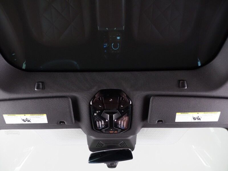 2024 BMW iX xDrive50 AWD *LUXURY & SPORT PKGS, DRIVING ASSIST PRO, HEADS-UP DISPLAY, NAVIGATION, ADAPTIVE CRUISE, 360 CAMERAS, PANO ECLIPSING MOONROOF, LEATHER, HEATED SEATS/STEERING, HARMAN/KARDON, WIRELESS CHARGING Round Rock TX