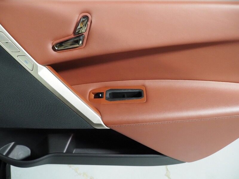 2024 BMW iX xDrive50 AWD *LUXURY & SPORT PKGS, DRIVING ASSIST PRO, HEADS-UP DISPLAY, NAVIGATION, ADAPTIVE CRUISE, 360 CAMERAS, PANO ECLIPSING MOONROOF, LEATHER, HEATED SEATS/STEERING, HARMAN/KARDON, WIRELESS CHARGING Round Rock TX