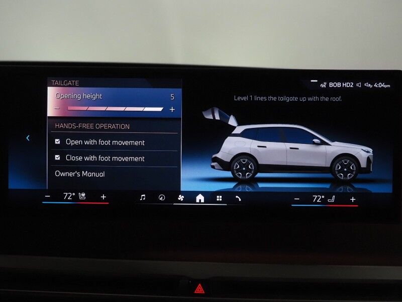 2024 BMW iX xDrive50 AWD *SPORT PKG, DRIVING ASSIST PRO, HEADS-UP DISPLAY, NAVIGATION, ADAPTIVE CRUISE, SAFETY ALERTS, 360 CAMERAS, PANO ECLIPSING GLASS ROOF, LEATHER, CLIMATE SEATS, 22 INCH WHEELS, HARMAN/KARDON, WIRELESS CHARGING Round Rock TX