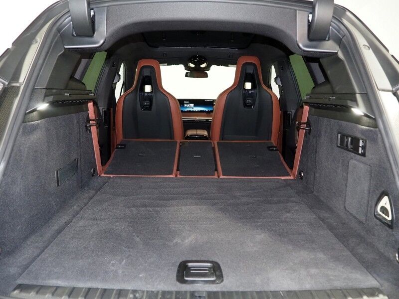 2024 BMW iX xDrive50 AWD *SPORT PKG, DRIVING ASSIST PRO, HEADS-UP DISPLAY, NAVIGATION, ADAPTIVE CRUISE, SAFETY ALERTS, 360 CAMERAS, PANO ECLIPSING MOONROOF, LEATHER, CLIMATE SEATS, 22 INCH WHEELS, HARMAN/KARDON, WIRELESS CHARGING Round Rock TX