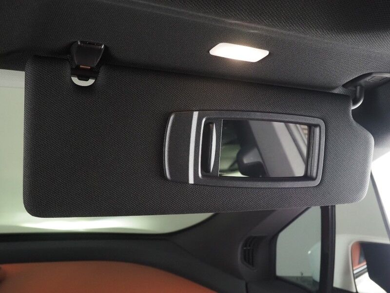 2024 BMW iX xDrive50 AWD *SPORT PKG, DRIVING ASSIST PRO, HEADS-UP DISPLAY, NAVIGATION, ADAPTIVE CRUISE, SAFETY ALERTS, 360 CAMERAS, PANO ECLIPSING MOONROOF, LEATHER, CLIMATE SEATS, 22 INCH WHEELS, HARMAN/KARDON, WIRELESS CHARGING Round Rock TX