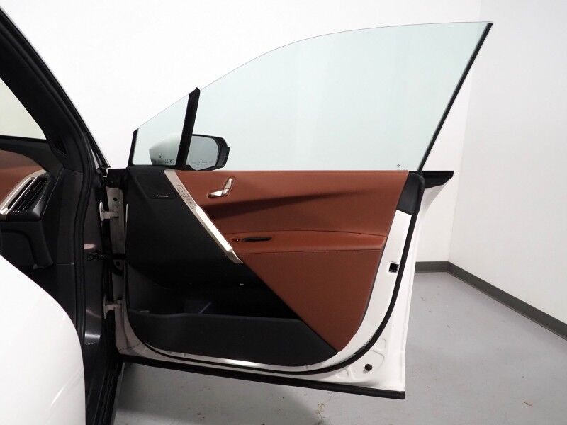 2024 BMW iX xDrive50 AWD *SPORT PKG, DRIVING ASSIST PRO, HEADS-UP DISPLAY, NAVIGATION, ADAPTIVE CRUISE, SAFETY ALERTS, 360 CAMERAS, PANO ECLIPSING MOONROOF, LEATHER, CLIMATE SEATS, 22 INCH WHEELS, HARMAN/KARDON, WIRELESS CHARGING Round Rock TX