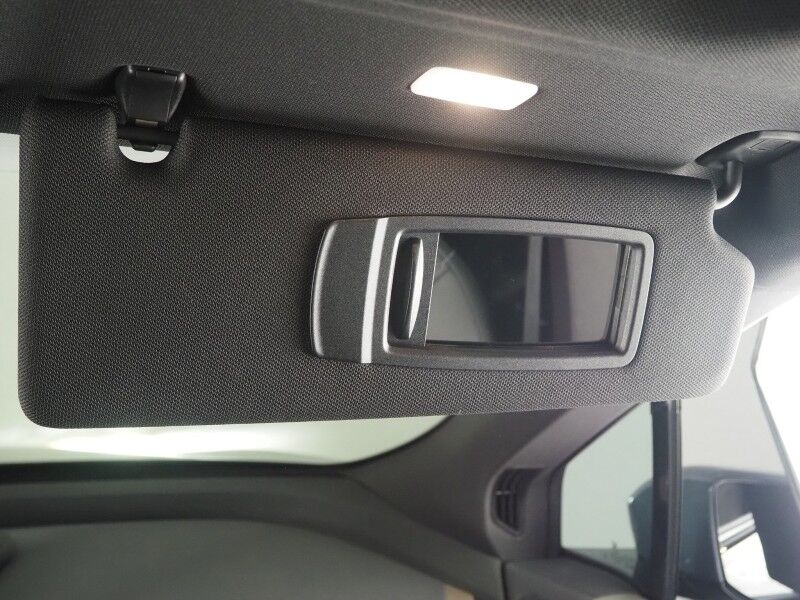 2024 BMW iX xDrive50 AWD *SPORT PKG, HEADS-UP DISPLAY, NAVIGATION, LIVE COCKPIT PRO, SAFETY ALERTS, 360 VIEW CAMERAS, PANO ECLIPSING MOONROOF, CLIMATE SEATS, HEATED STEERING, 22 INCH WHEELS, HARMAN/KARDON, WIRELESS CHARGING Round Rock TX