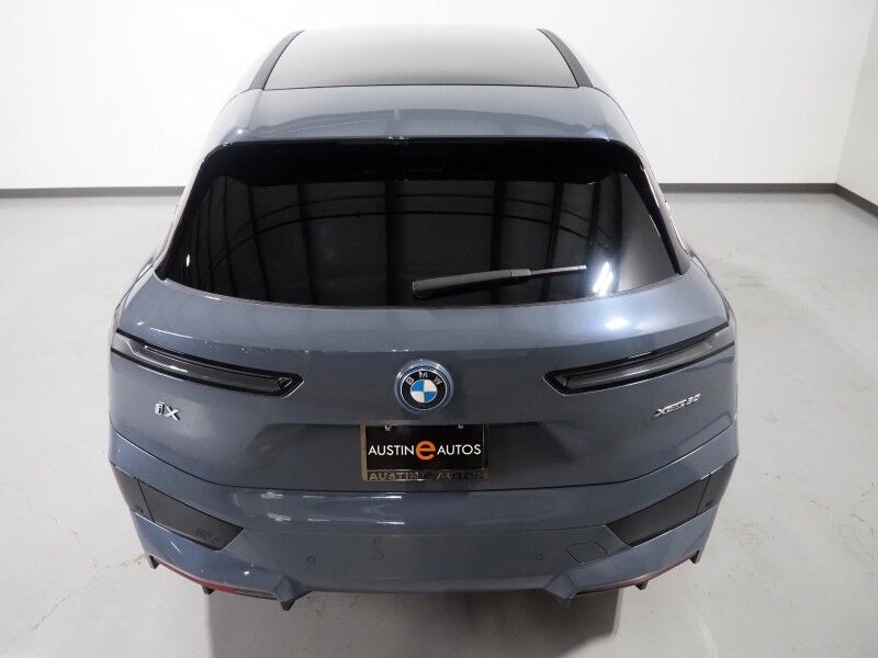 2024 BMW iX xDrive50 AWD *SPORT PKG, HEADS-UP DISPLAY, NAVIGATION, LIVE COCKPIT PRO, SAFETY ALERTS, 360 VIEW CAMERAS, PANO ECLIPSING MOONROOF, CLIMATE SEATS, HEATED STEERING, 22 INCH WHEELS, HARMAN/KARDON, WIRELESS CHARGING Round Rock TX