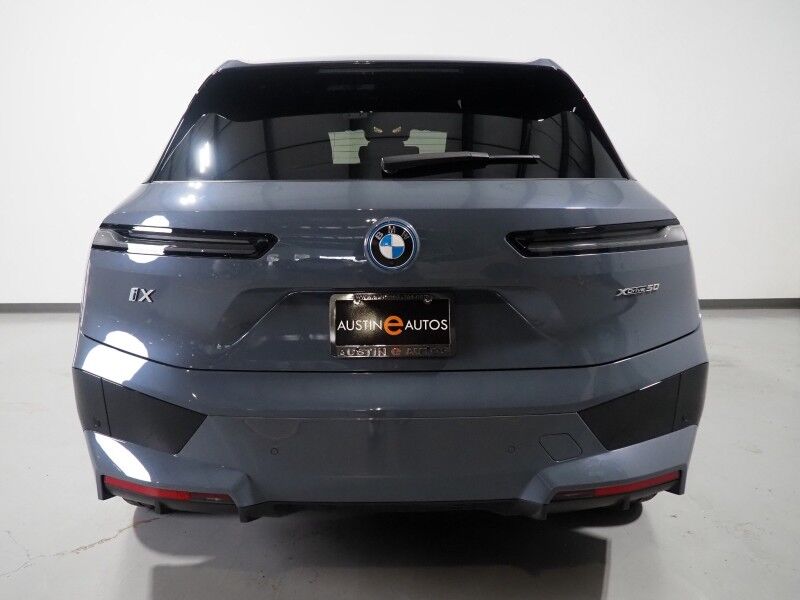 2024 BMW iX xDrive50 AWD *SPORT PKG, HEADS-UP DISPLAY, NAVIGATION, LIVE COCKPIT PRO, SAFETY ALERTS, 360 VIEW CAMERAS, PANO ECLIPSING MOONROOF, CLIMATE SEATS, HEATED STEERING, 22 INCH WHEELS, HARMAN/KARDON, WIRELESS CHARGING Round Rock TX