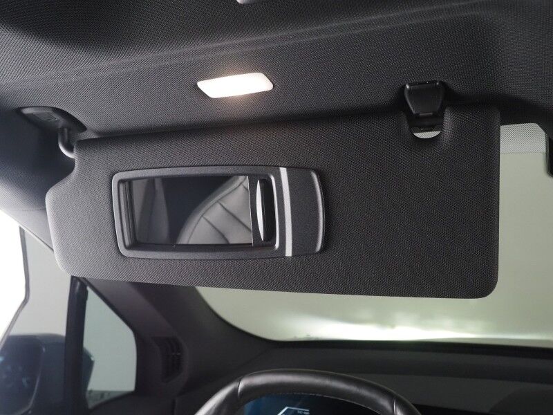 2024 BMW iX xDrive50 AWD *SPORT PKG, HEADS-UP DISPLAY, NAVIGATION, LIVE COCKPIT PRO, SAFETY ALERTS, 360 VIEW CAMERAS, PANO ECLIPSING MOONROOF, HEATED SEATS/STEERING, 22 INCH WHEELS, HARMAN/KARDON, WIRELESS CHARGING Round Rock TX