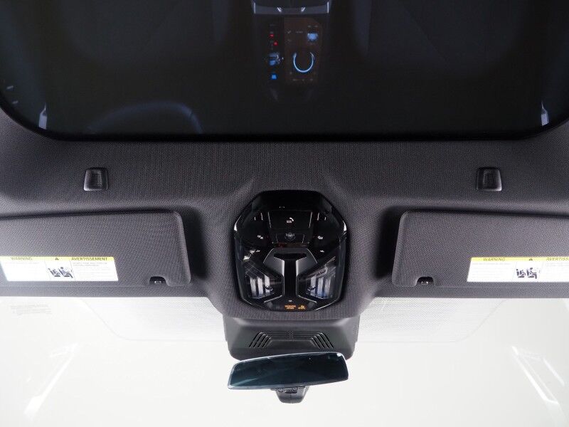 2024 BMW iX xDrive50 AWD *SPORT & LUXURY PKGS, DRIVING ASSIST PRO, HEADS-UP DISPLAY, NAVIGATION, ADAPTIVE CRUISE, SAFETY ALERTS, 360 CAMERAS, PANO ECLIPSING MOONROOF, CLIMATE/MULTI-FUNCTION SEATS, HARMAN/KARDON, WIRELESS CHARGING Round Rock TX